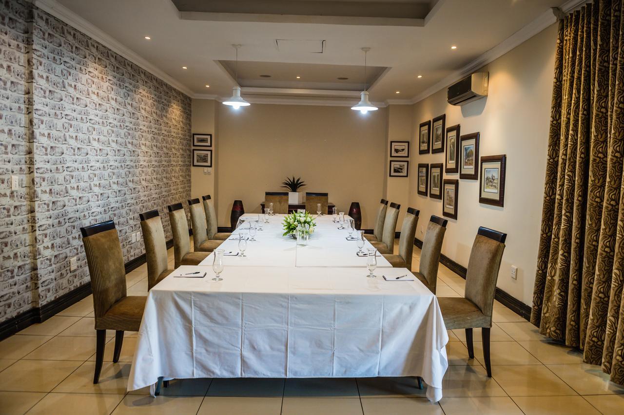 Royal Solwezi Hotel Luaran gambar