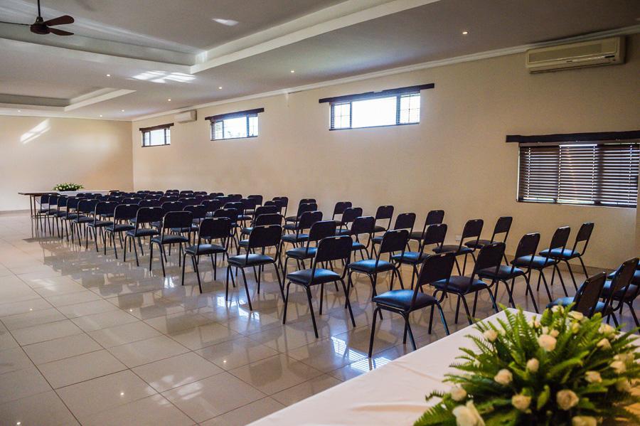 Royal Solwezi Hotel Luaran gambar