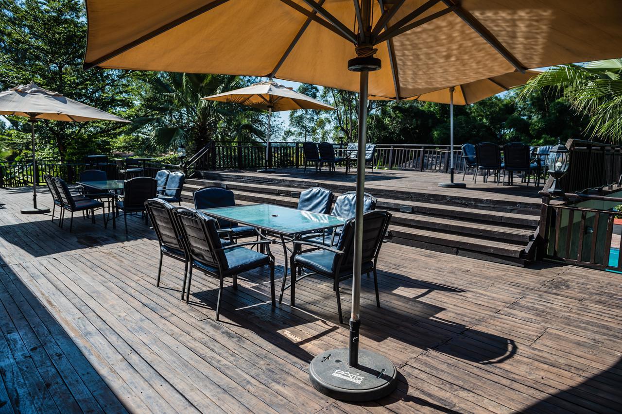 Royal Solwezi Hotel Luaran gambar