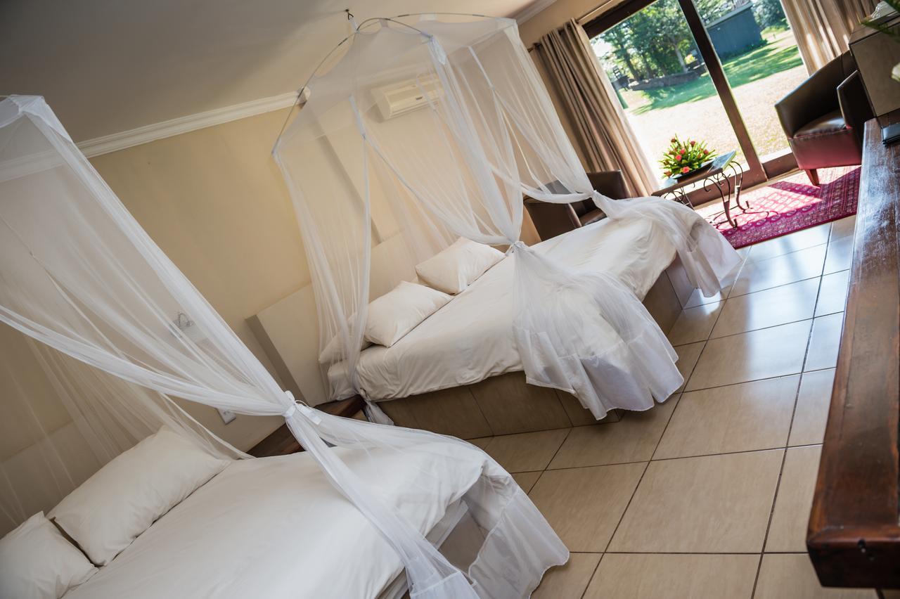 Royal Solwezi Hotel Luaran gambar